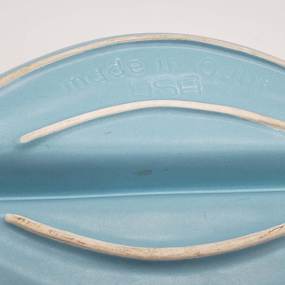 Vtg MCM USA California Pottery Blue Fish Leaf shap - Picture 4 of 4